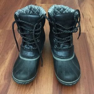 💜SOREL💜 Weatherproof winter boot - LIKE NEW